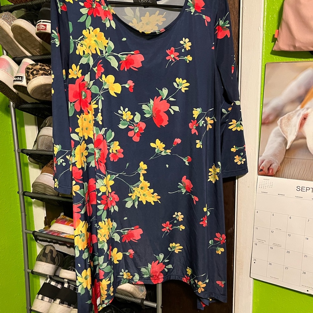 1X Navy Blouse with floral print